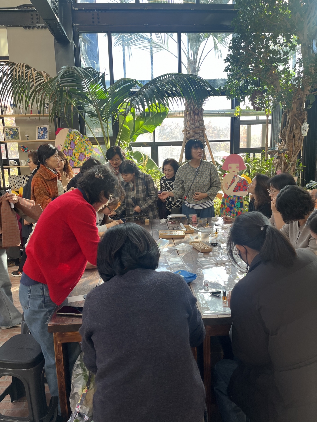 25.11.11(화) 팝업스토어(자개공예)